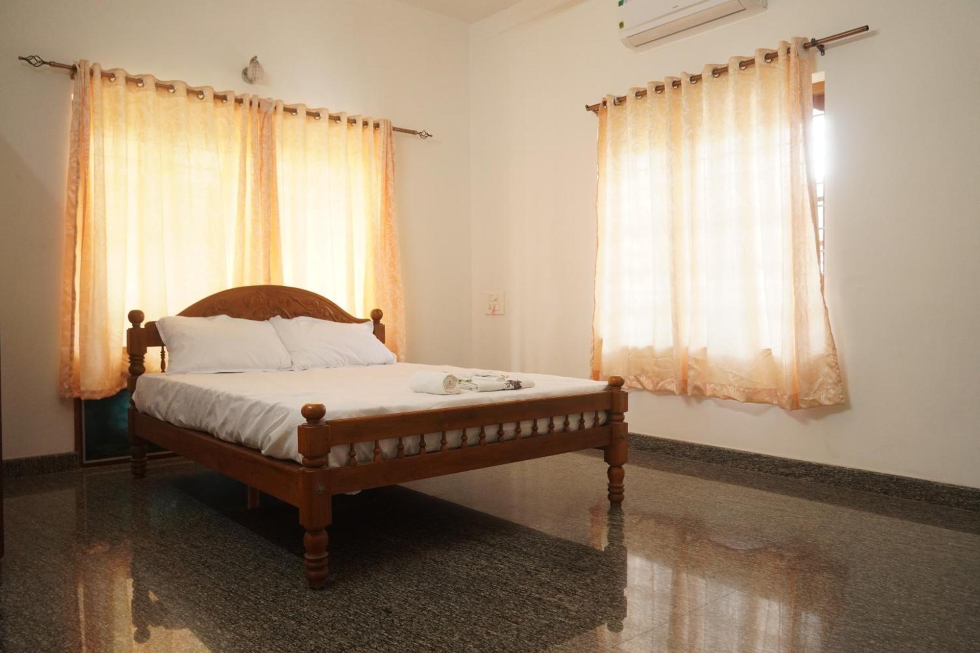 Joby Homestay Kadamakudy Kochi Esterno foto