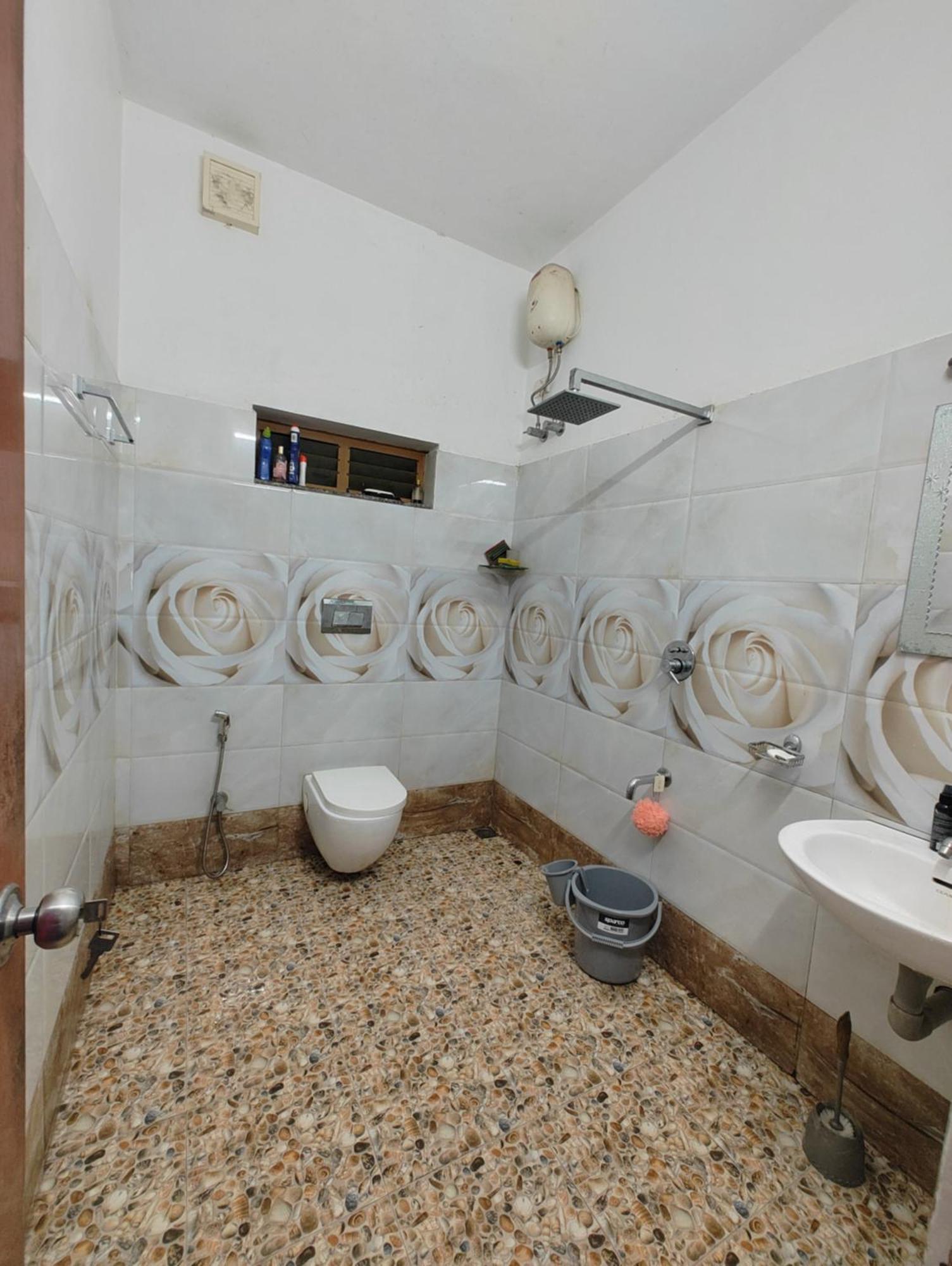 Joby Homestay Kadamakudy Kochi Esterno foto